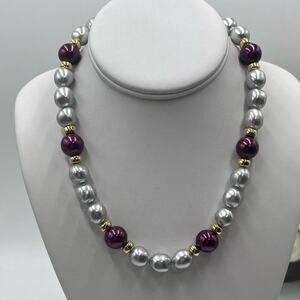 Napier Vintage Worldly Temptations Signed Gray and‎ Burgundy Faux Pearl Necklace
